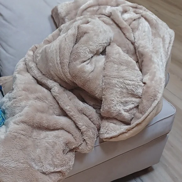 Vera Bradley Grand Traveler Tote / Duffel In Doodle Daisy Pattern - Picture 17 of 17